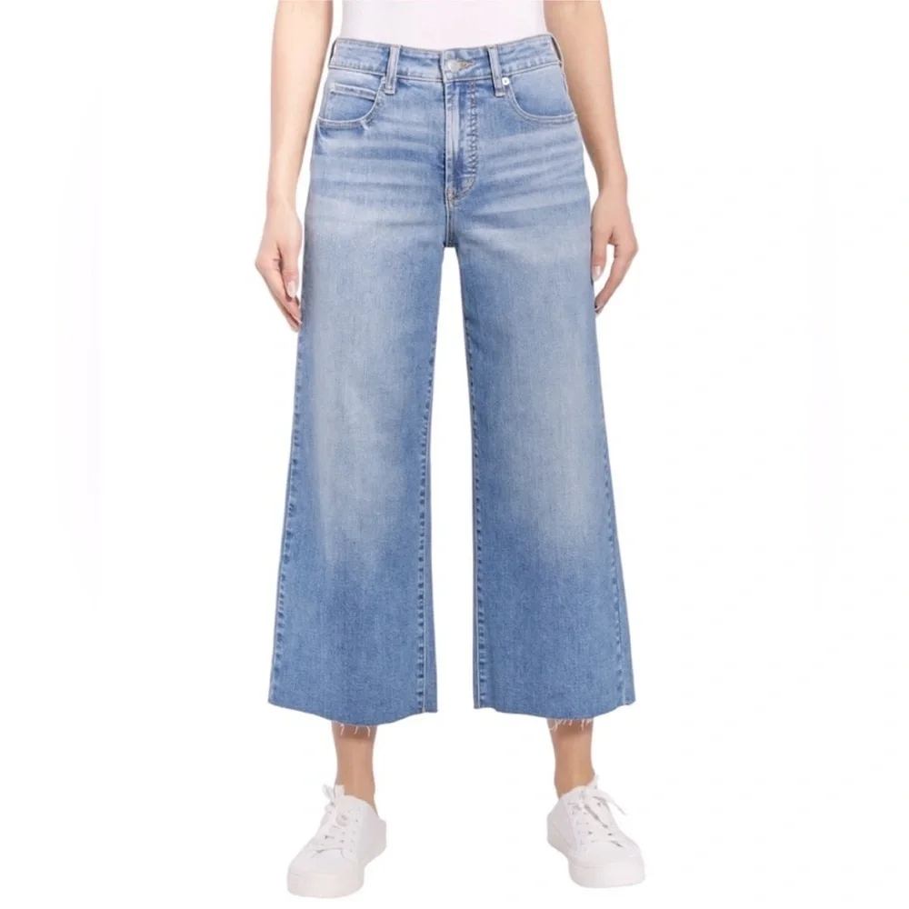 Oat New York Cropped Raw Hem Jeans Size 12/31 Light Wash EUC